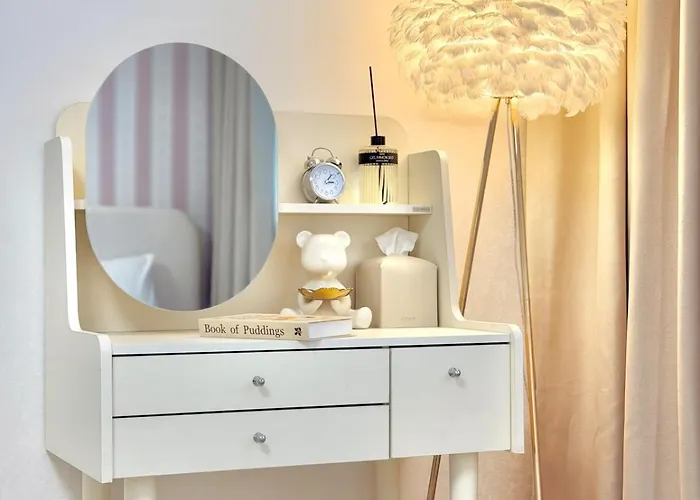 Atelier House - Subway Station 3 Min #motion Bed #massage Chair #free Luggage Storage 아파트 *