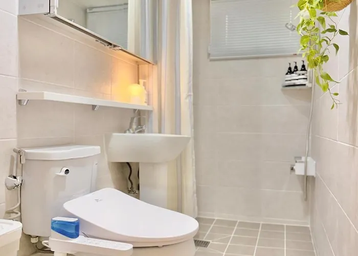 Atelier House - Subway Station 3 Min #motion Bed #massage Chair #free Luggage Storage *